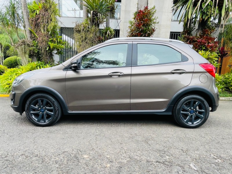 KA 1.0 FREESTYLE 12V FLEX 4P MANUAL - 2021 - CAMPO BOM