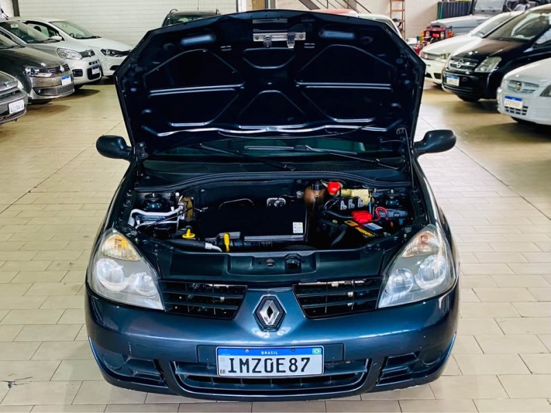 CLIO 1.0 EXPRESSION SEDAN 16V FLEX 4P MANUAL - 2006 - CAXIAS DO SUL