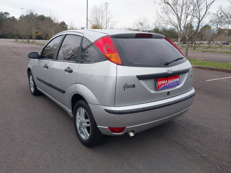 FOCUS 1.6 SE 8V FLEX 4P MANUAL - 2009 - BENTO GONçALVES