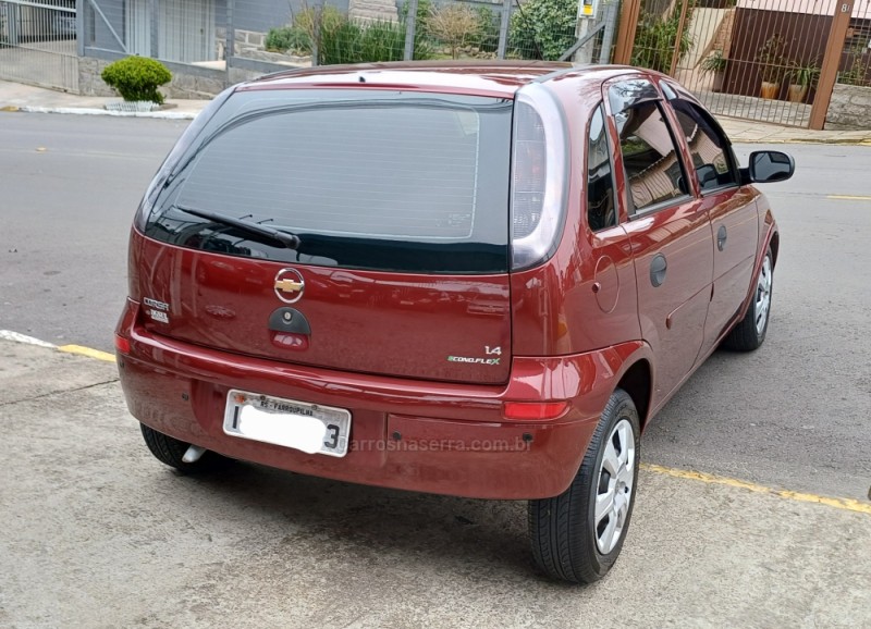 CORSA 1.4 MPFI MAXX 8V FLEX 4P MANUAL - 2011 - FARROUPILHA