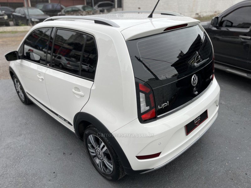 UP 1.0 TSI CROSS 12V FLEX 4P MANUAL - 2018 - CAXIAS DO SUL