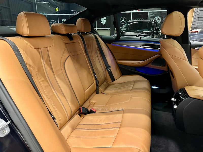 540I 3.0 M SPORT 24V 340CV GASOLINA 4P AUTOMÁTICO - 2019 - CAXIAS DO SUL