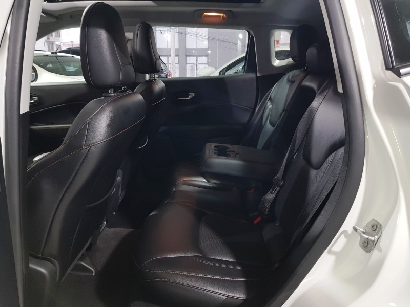 COMPASS 2.0 16V FLEX LIMITED AUTOMÁTICO - 2018 - CAXIAS DO SUL