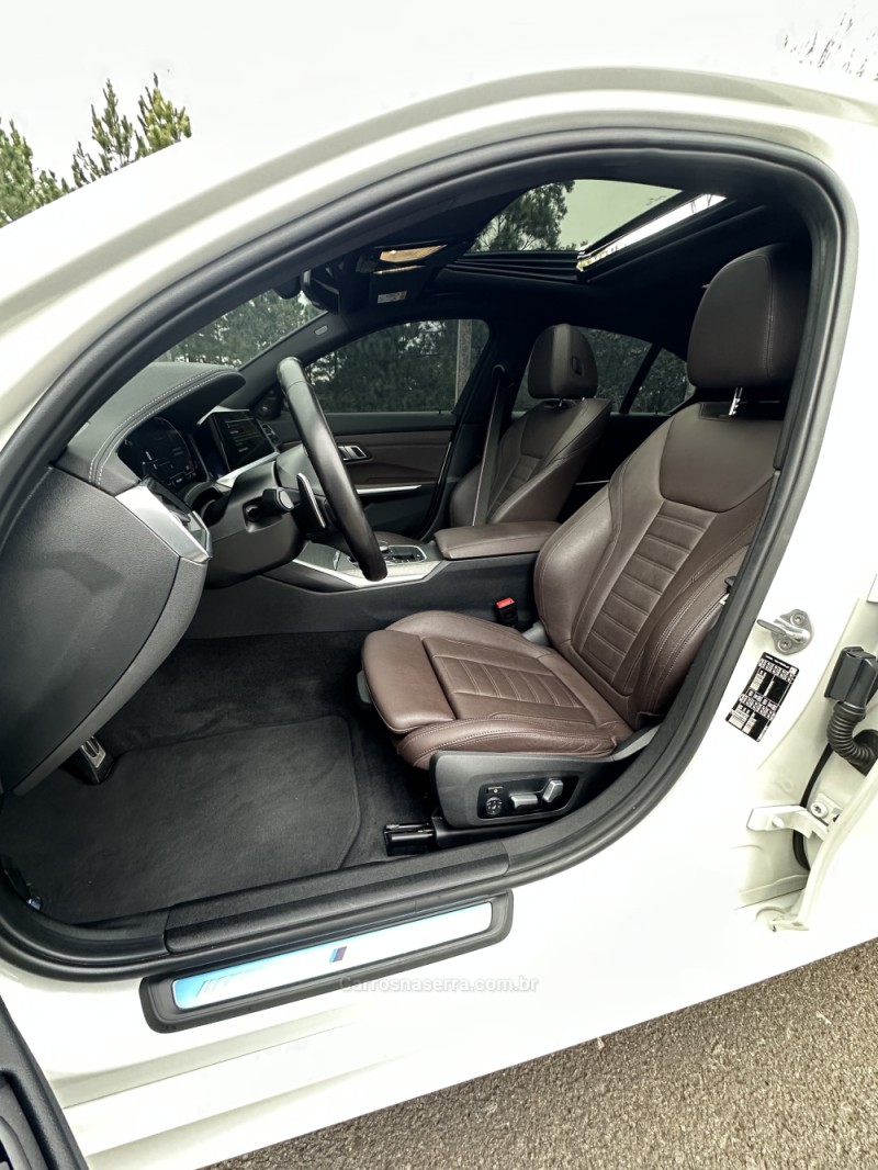 320I 2.0 M SPORT 16V TURBO ACTIVEFLEX 4P AUTOMÁTICO - 2022 - BENTO GONçALVES