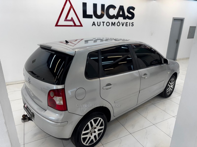 POLO 1.6 MI 8V FLEX 4P MANUAL - 2006 - BOM RETIRO DO SUL