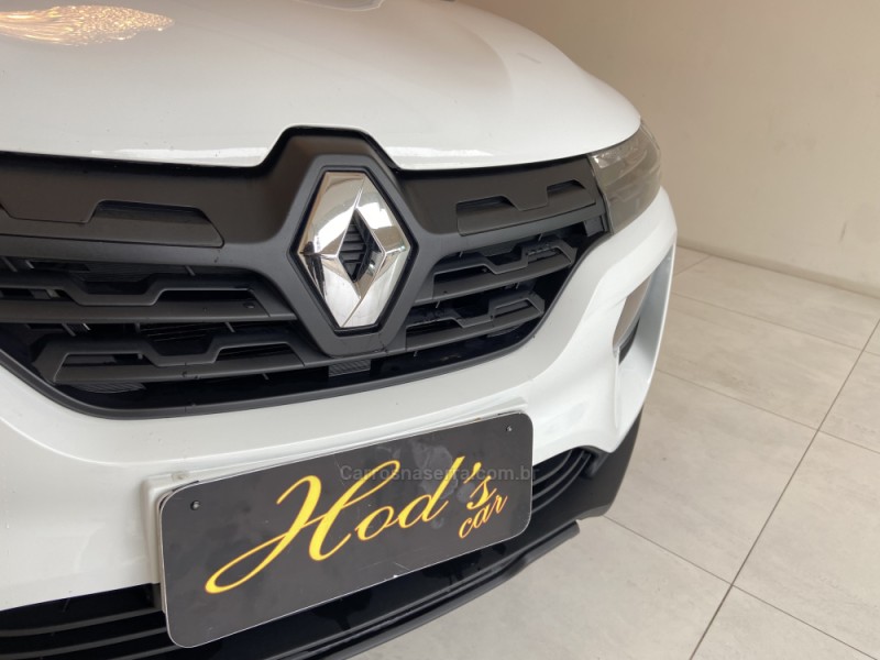 KWID 1.0 12V SCE FLEX ZEN MANUAL - 2024 - CANELA