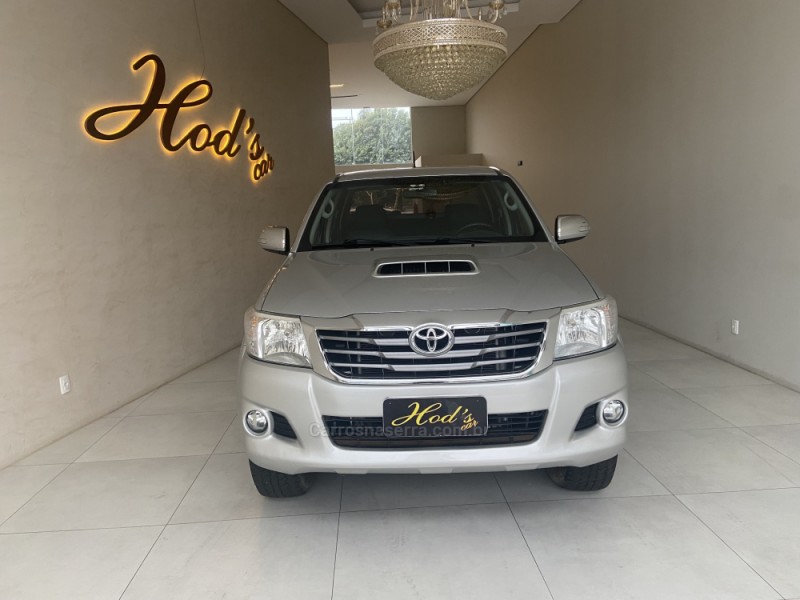 HILUX 3.0 SRV 4X4 CD 16V TURBO INTERCOOLER DIESEL 4P AUTOMÁTICO - 2014 - CANELA