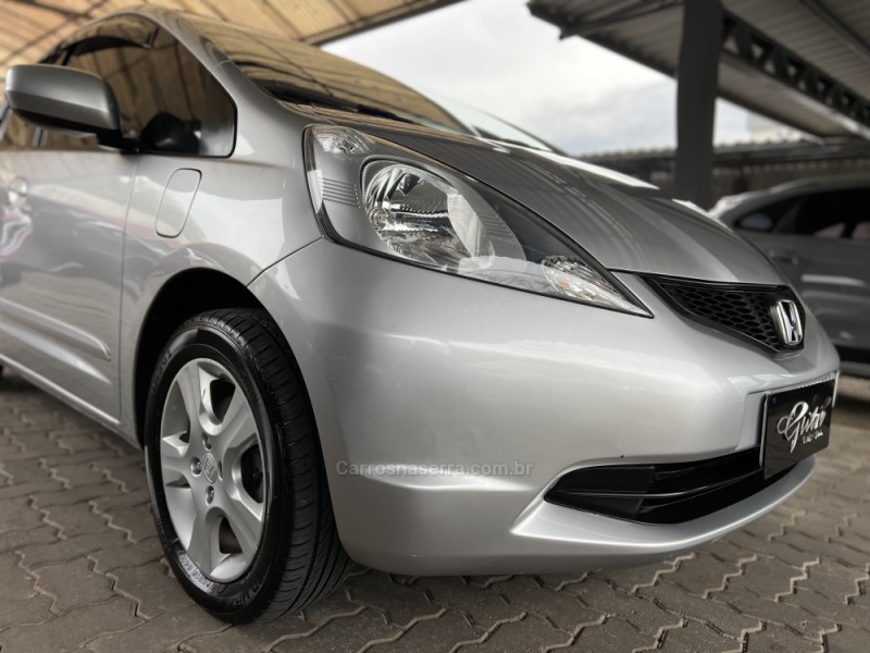 FIT 1.4 LXL 8V FLEX 4P MANUAL - 2010 - BOM PRINCíPIO