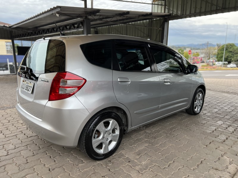 FIT 1.4 LXL 8V FLEX 4P MANUAL - 2010 - BOM PRINCíPIO