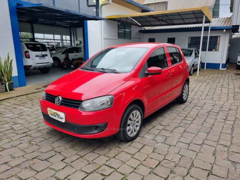 FOX 1.6 MI 8V FLEX 4P MANUAL - 2014 - VACARIA