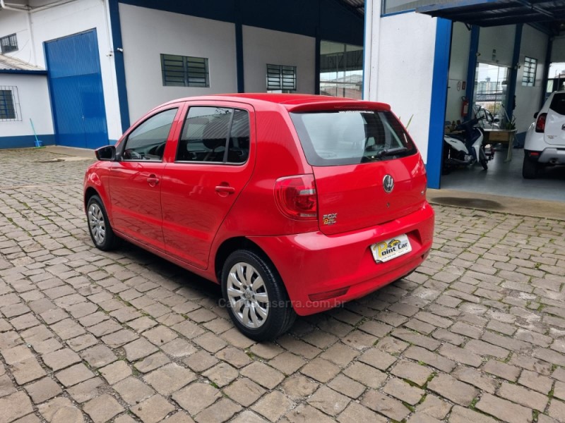 FOX 1.6 MI 8V FLEX 4P MANUAL - 2014 - VACARIA