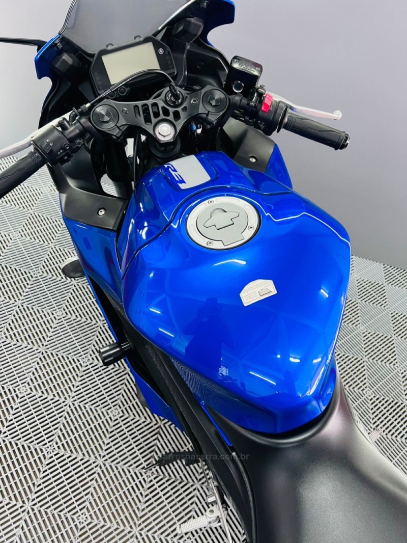 YZF R3 ABS - 2021 - CAMPO BOM