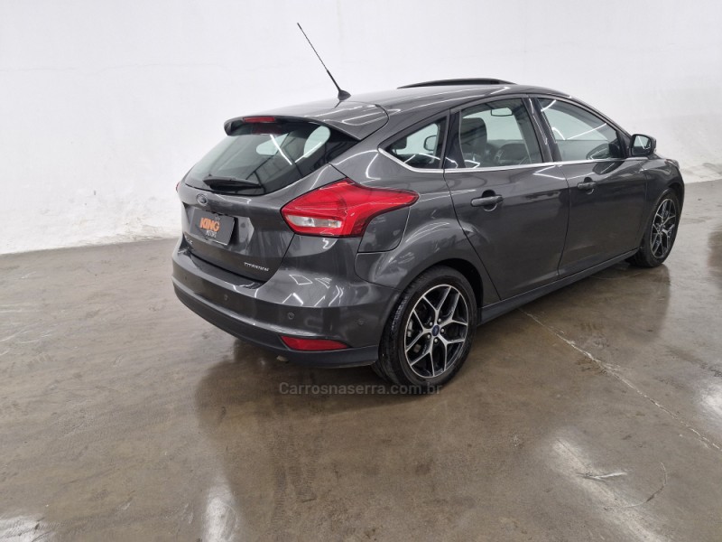 FOCUS 2.0 TITANIUM PLUS HATCH 16V FLEX 4P AUTO - 2018 - CAXIAS DO SUL