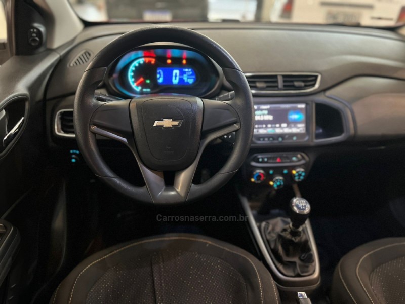 ONIX 1.4 MPFI LTZ 8V FLEX 4P MANUAL - 2015 - CAXIAS DO SUL