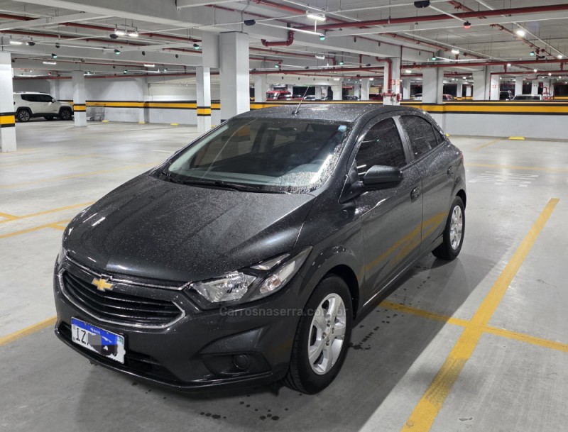 ONIX 1.4 MPFI LT 8V FLEX 4P MANUAL - 2019 - CAXIAS DO SUL