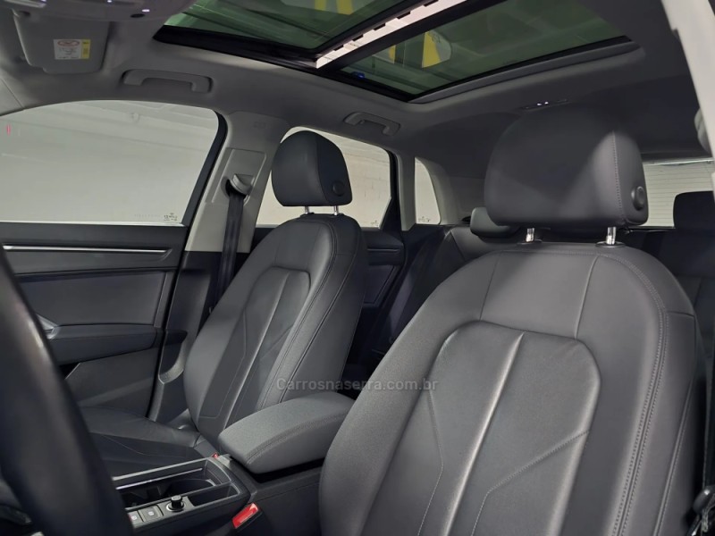 Q3 1.4 TFSI PRESTIGE PLUS FLEX 4P S TRONIC - 2021 - PORTO ALEGRE