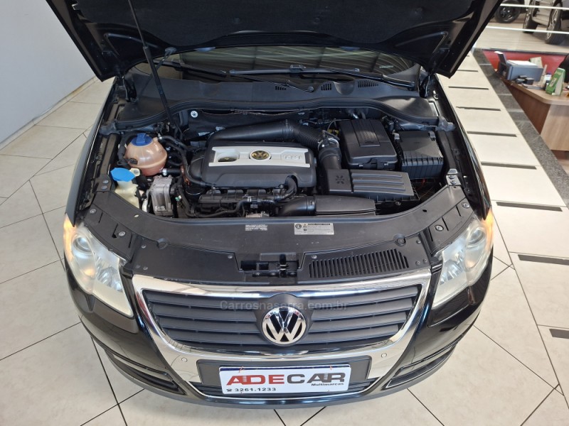 PASSAT 2.0 FSI COMFORTLINE 16V TURBO GASOLINA 4P TIPTRONIC - 2010 - FARROUPILHA