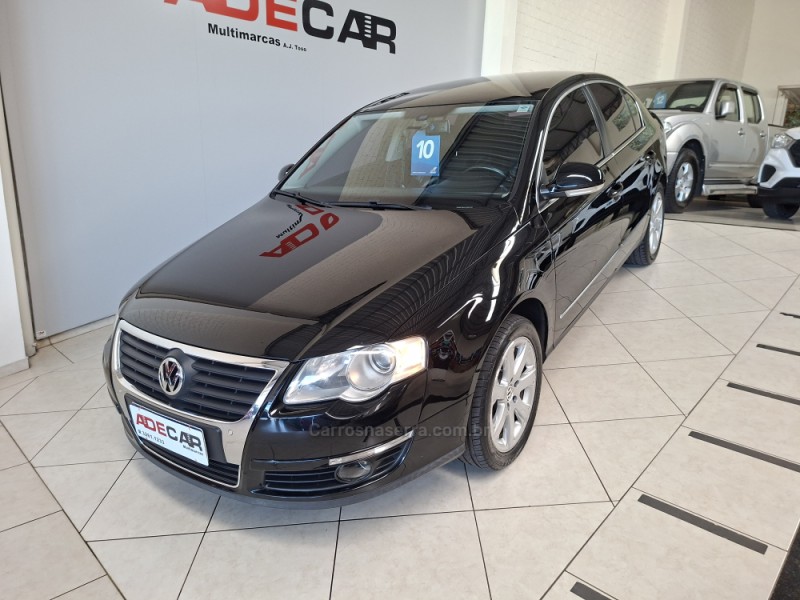PASSAT 2.0 FSI COMFORTLINE 16V TURBO GASOLINA 4P TIPTRONIC - 2010 - FARROUPILHA