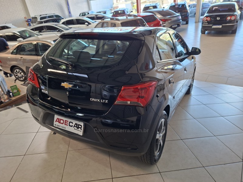 ONIX 1.4 MPFI LTZ 8V FLEX 4P AUTOMÁTICO - 2017 - FARROUPILHA