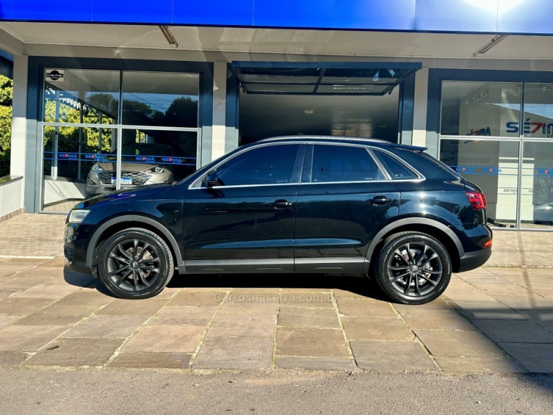 Q3 2.0 TFSI AMBIENTE QUATTRO 4P GASOLINA S TRONIC - 2015 - GUAPORé