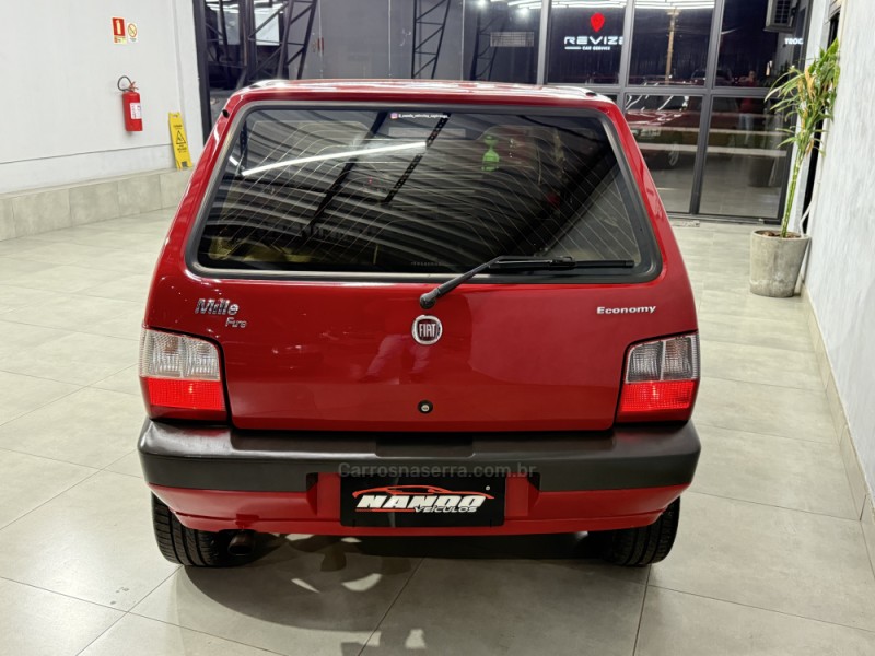 UNO 1.0 MPI MILLE FIRE ECONOMY 8V FLEX 4P MANUAL - 2011 - SAPIRANGA