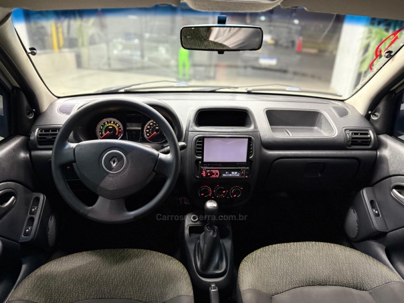 CLIO 1.0 EXPRESSION 16V FLEX 4P MANUAL - 2014 - SAPIRANGA