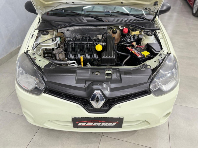 CLIO 1.0 EXPRESSION 16V FLEX 4P MANUAL - 2014 - SAPIRANGA