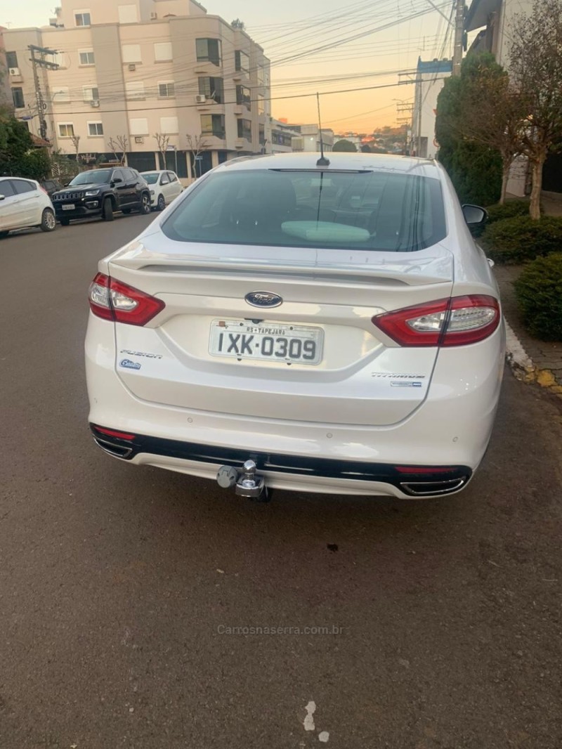 FUSION 2.0 TITANIUM PLUS AWD 16V GASOLINA 4P AUTOMÁTICO - 2016 - CAXIAS DO SUL