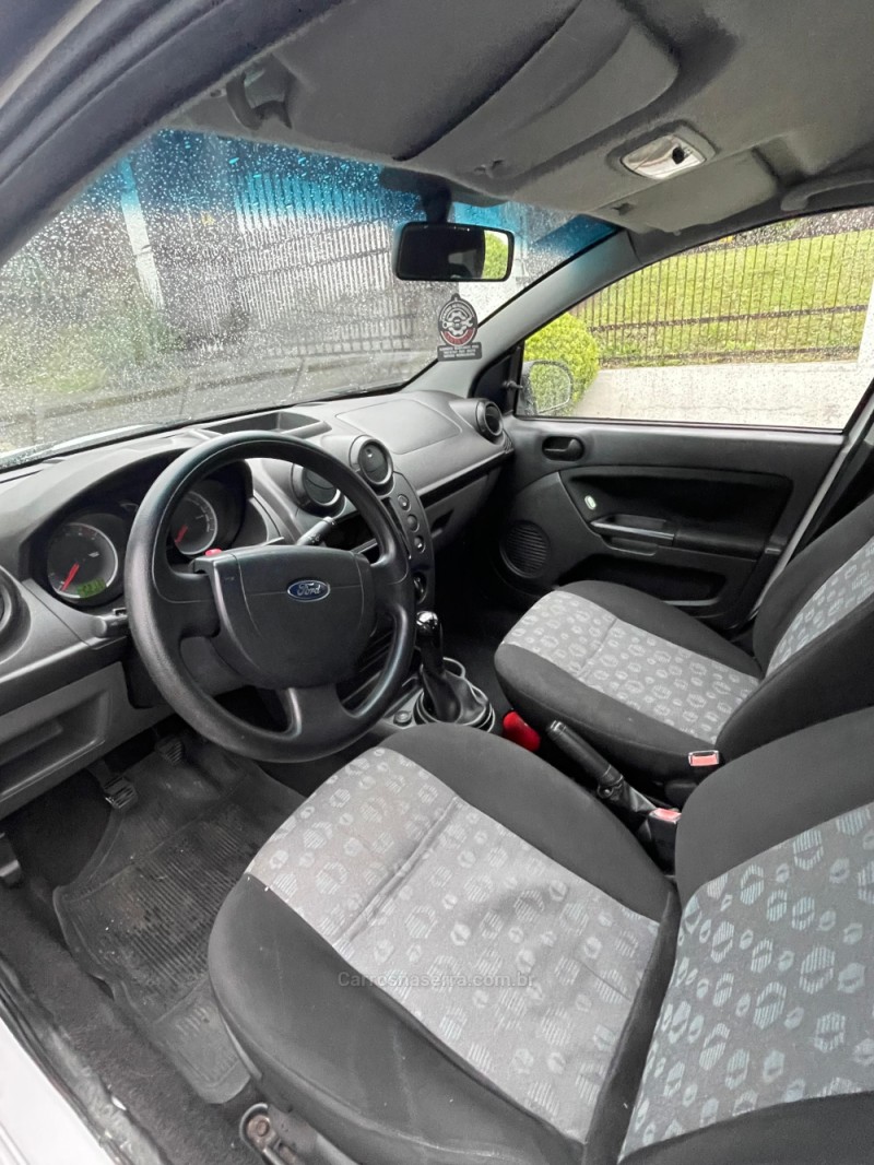 FIESTA 1.0 MPI HATCH 8V FLEX 4P MANUAL - 2013 - CAXIAS DO SUL