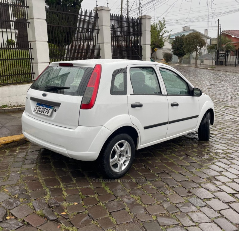 FIESTA 1.0 MPI HATCH 8V FLEX 4P MANUAL - 2013 - CAXIAS DO SUL