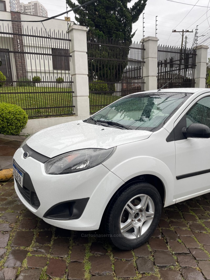 FIESTA 1.0 MPI HATCH 8V FLEX 4P MANUAL - 2013 - CAXIAS DO SUL