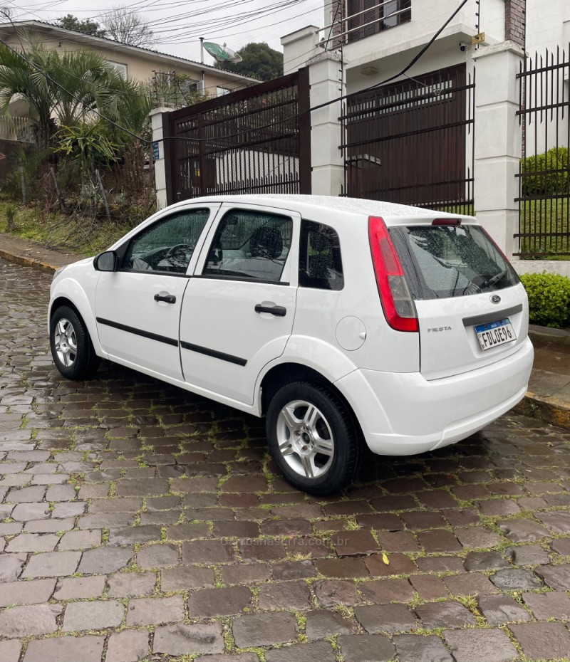 FIESTA 1.0 MPI HATCH 8V FLEX 4P MANUAL - 2013 - CAXIAS DO SUL
