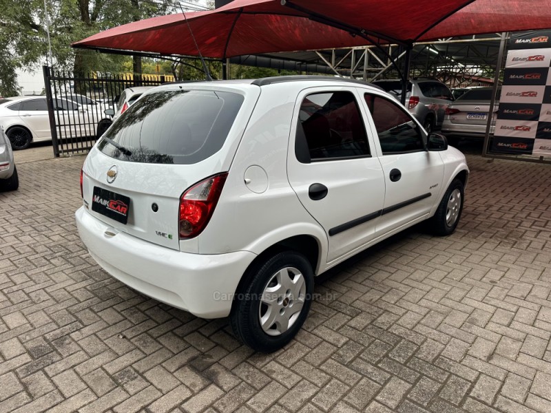 CELTA 1.0 MPFI SPIRIT 8V FLEX 4P MANUAL - 2011 - ESTâNCIA VELHA