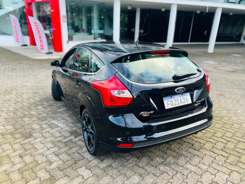 FOCUS 2.0 TITANIUM HATCH 16V FLEX 4P AUTOMÁTICO - 2015 - BENTO GONçALVES