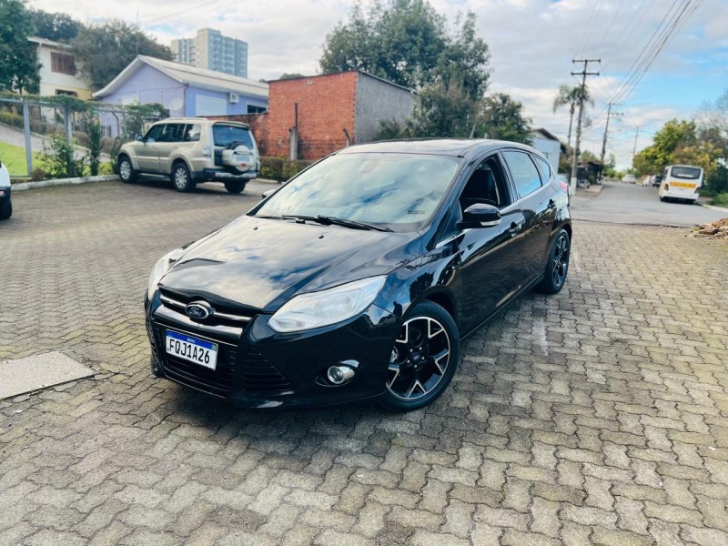 FOCUS 2.0 TITANIUM HATCH 16V FLEX 4P AUTOMÁTICO - 2015 - BENTO GONçALVES