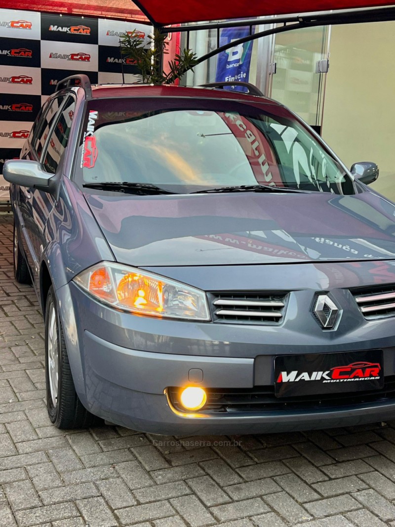 MÉGANE 1.6 DYNAMIQUE GRAND TOUR 16V FLEX 4P MANUAL - 2013 - ESTâNCIA VELHA