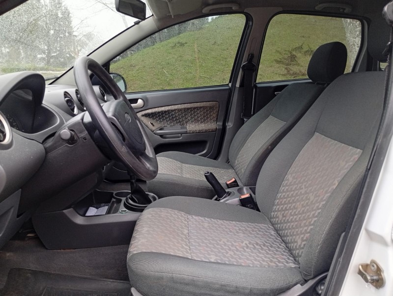 FIESTA 1.0 EDGE 8V GASOLINA 4P MANUAL - 2004 - FARROUPILHA