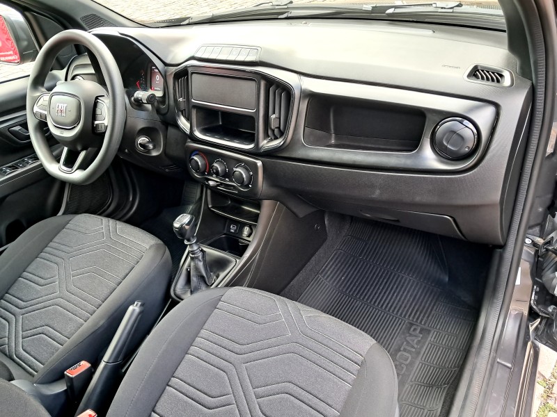 STRADA 1.3 FIRE FREEDOM 8V CD FLEX 4P MANUAL - 2025 - CAXIAS DO SUL