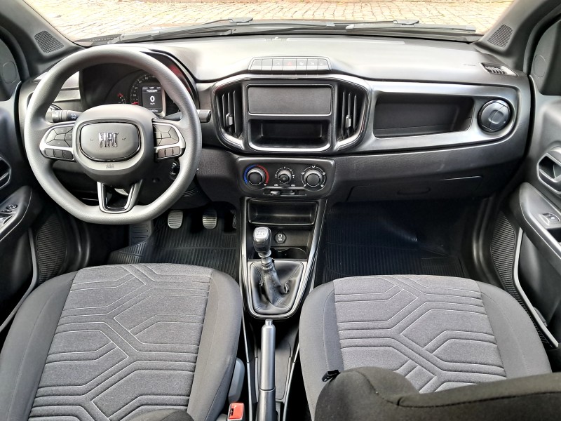 STRADA 1.3 FIRE FREEDOM 8V CD FLEX 4P MANUAL - 2025 - CAXIAS DO SUL