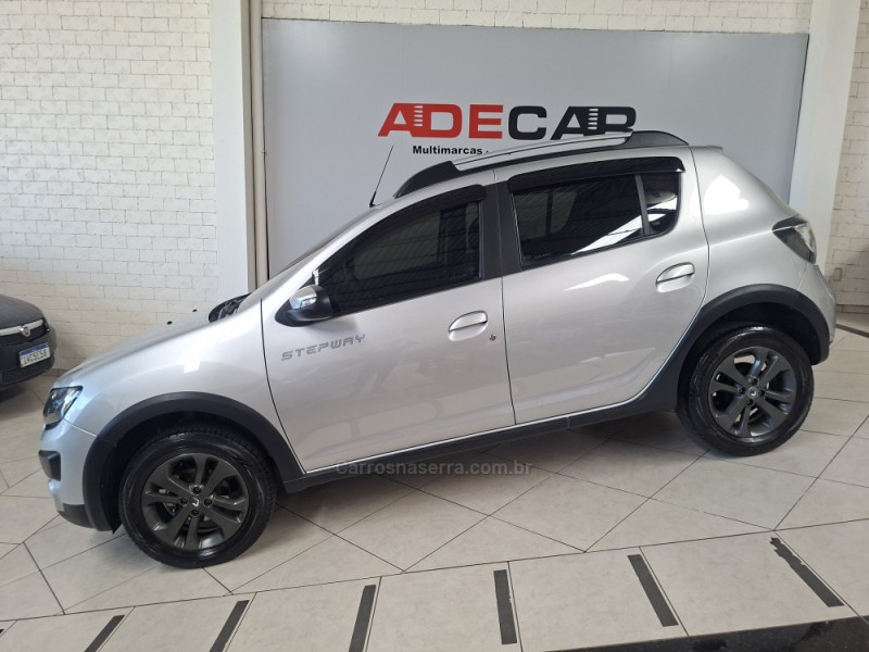 SANDERO 1.6 STEPWAY 8V FLEX 4P MANUAL - 2015 - FARROUPILHA
