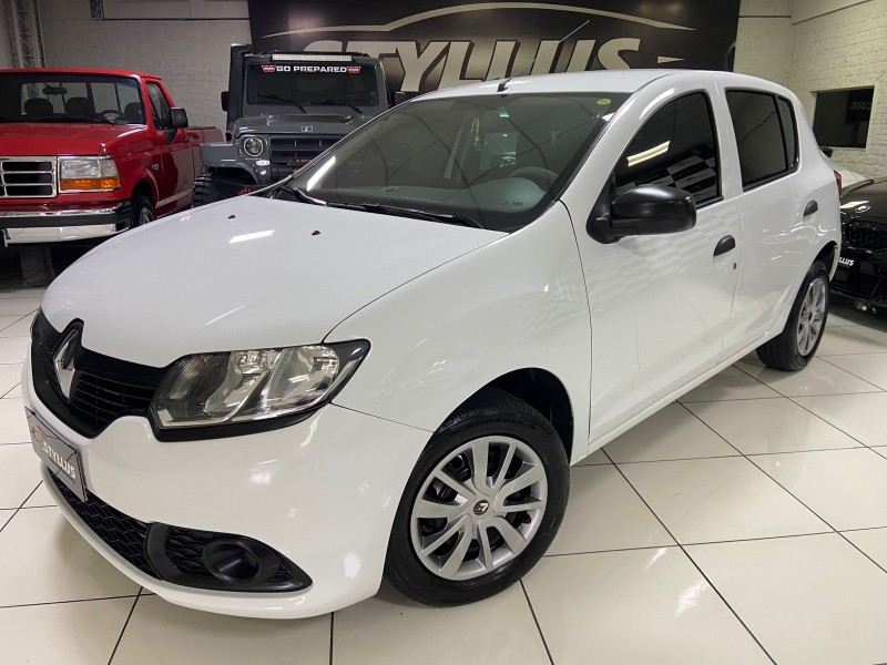 sandero 1.0 authentique 16v flex 4p manual 2015 estancia velha