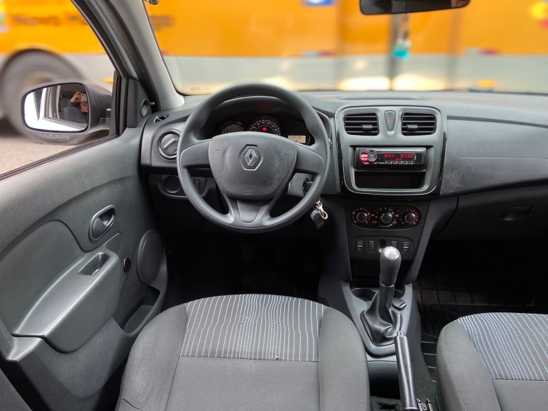 SANDERO 1.0 AUTHENTIQUE 16V FLEX 4P MANUAL - 2015 - ESTâNCIA VELHA