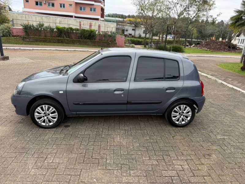CLIO 1.0 16V FLEX 2P MANUAL - 2011 - BROCHIER