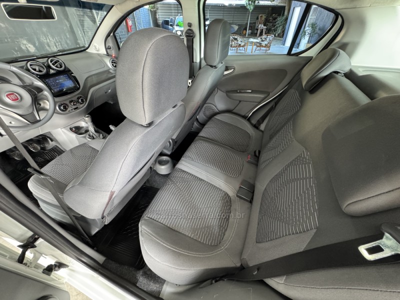 PALIO 1.0 MPI ATTRACTIVE 8V FLEX 4P MANUAL - 2015 - NOVO HAMBURGO