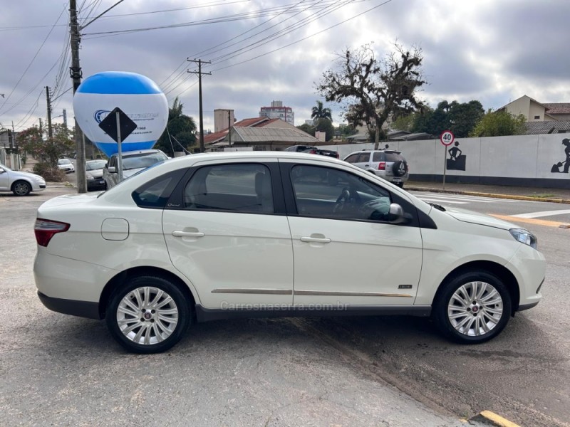 GRAND SIENA 1.6 MPI ESSENCE 16V FLEX 4P AUTOMATIZADO - 2016 - VENâNCIO AIRES