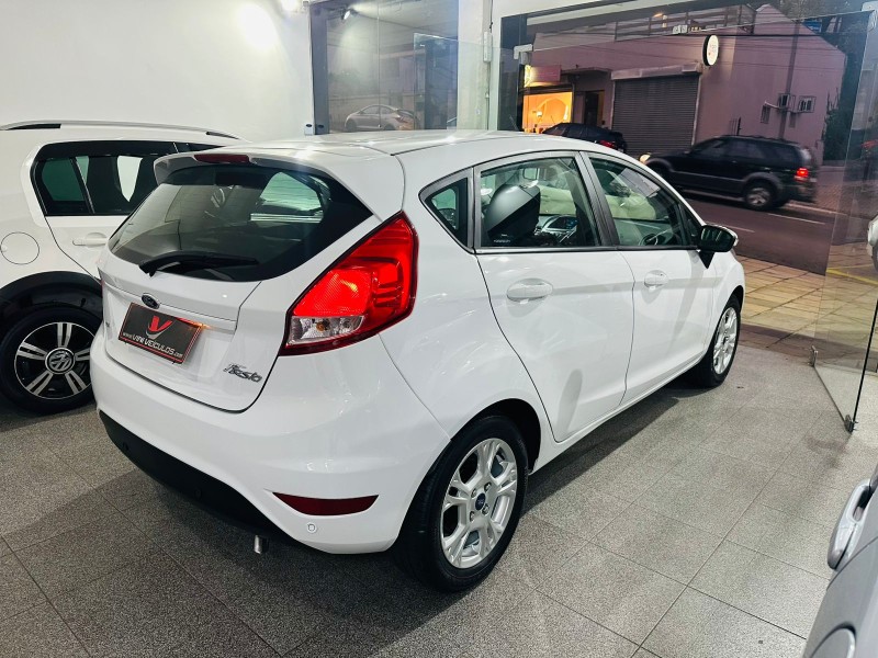 FIESTA 1.6 SE HATCH 16V FLEX 4P AUTOMÁTICO - 2016 - CAXIAS DO SUL