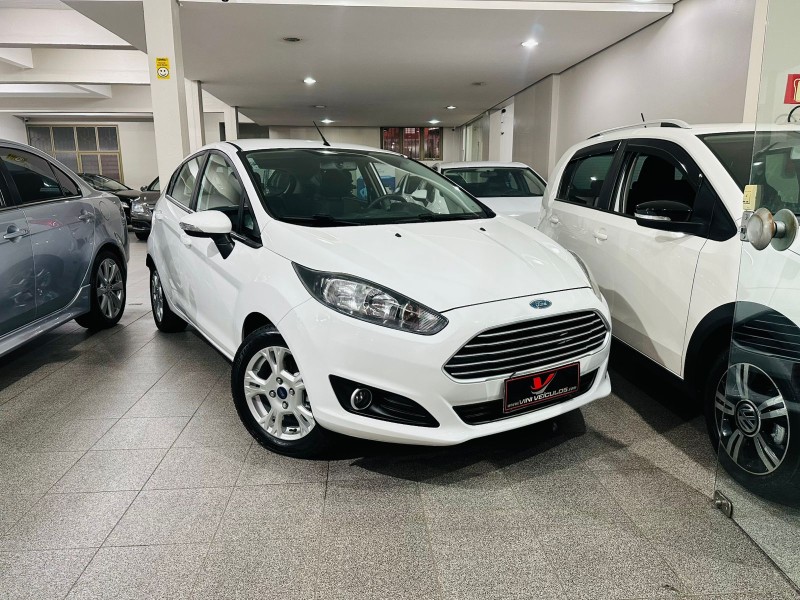 FIESTA 1.6 SE HATCH 16V FLEX 4P AUTOMÁTICO - 2016 - CAXIAS DO SUL