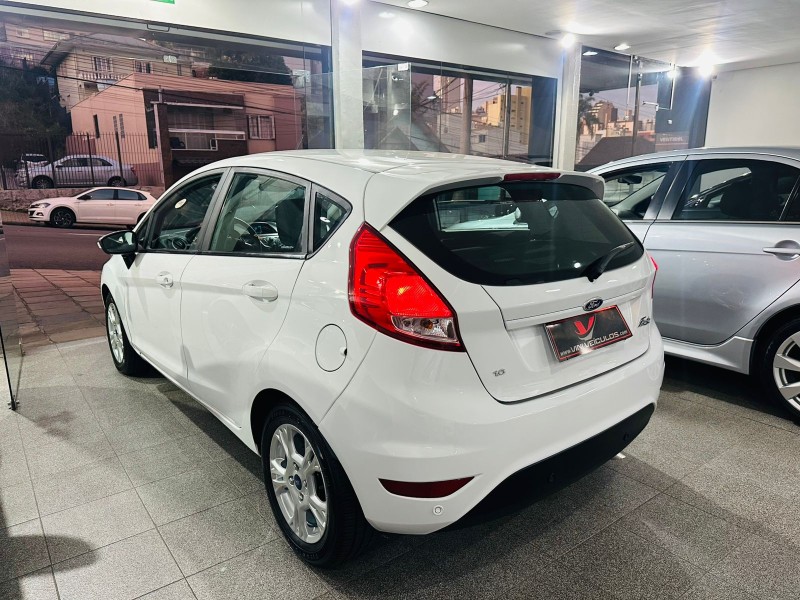 FIESTA 1.6 SE HATCH 16V FLEX 4P AUTOMÁTICO - 2016 - CAXIAS DO SUL