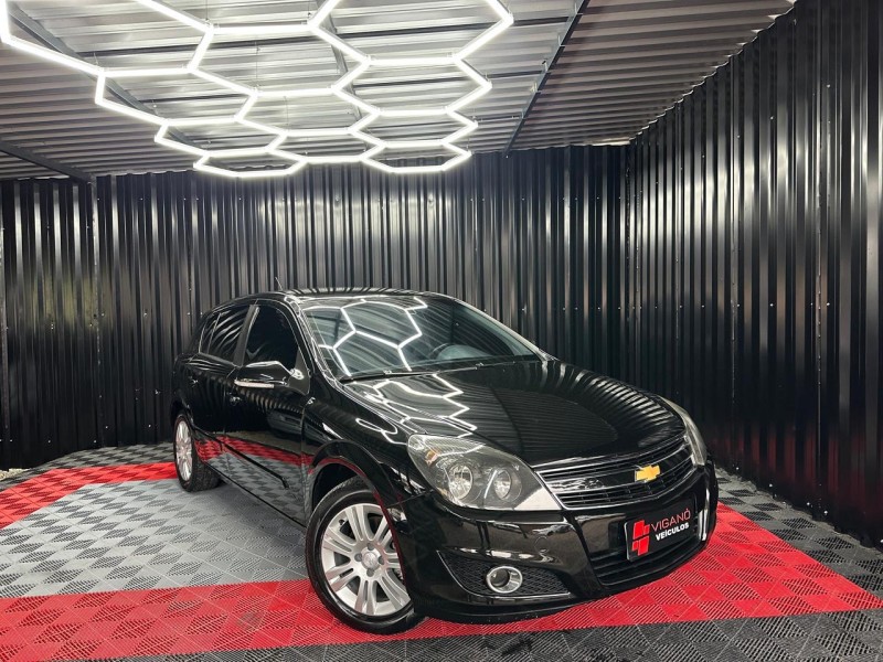 VECTRA 2.0 MPFI GT HATCH 8V FLEX 4P MANUAL - 2010 - CAXIAS DO SUL