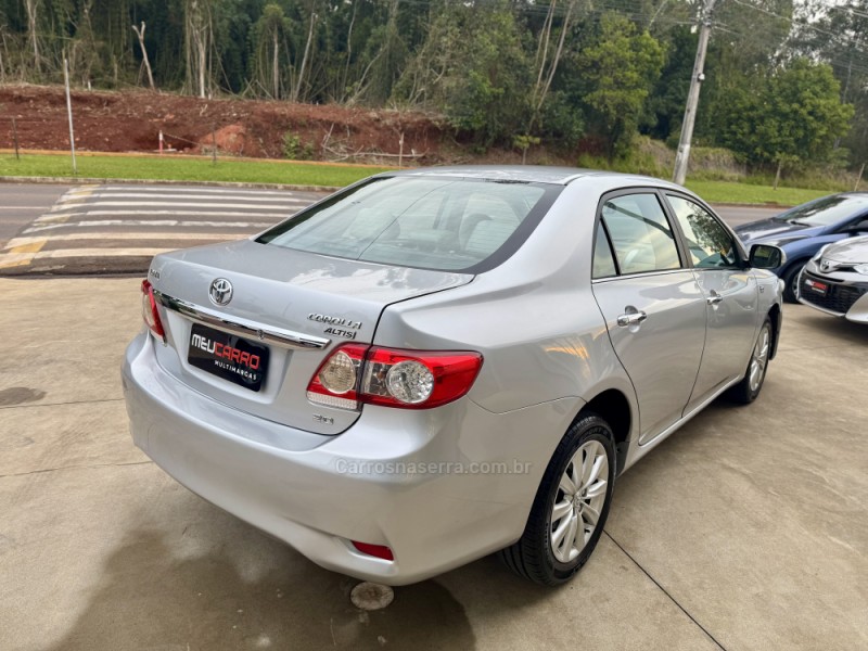 COROLLA 2.0 ALTIS PREMIUM 16V FLEX 4P AUTOMÁTICO - 2013 - LAJEADO